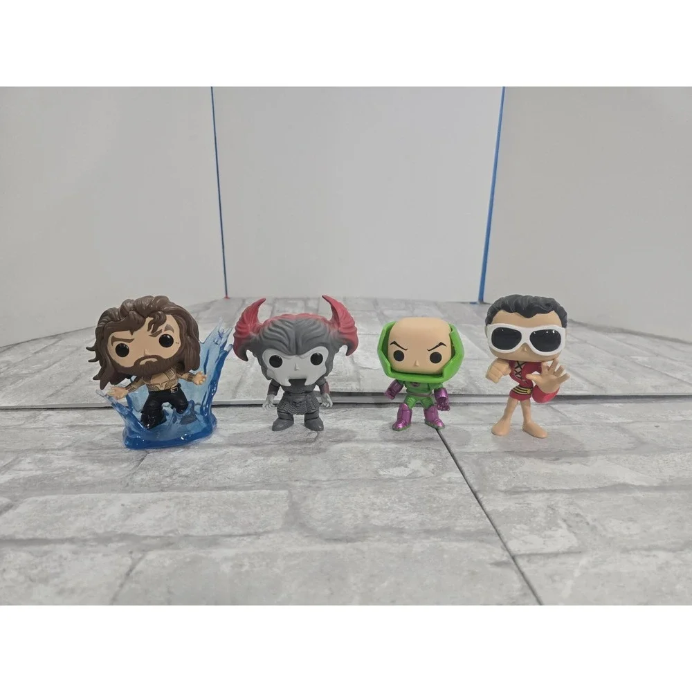 Lot of‎ 4 Funko Pop! Justice League Steppenwolf Aquaman Lex Luthor Plasticman